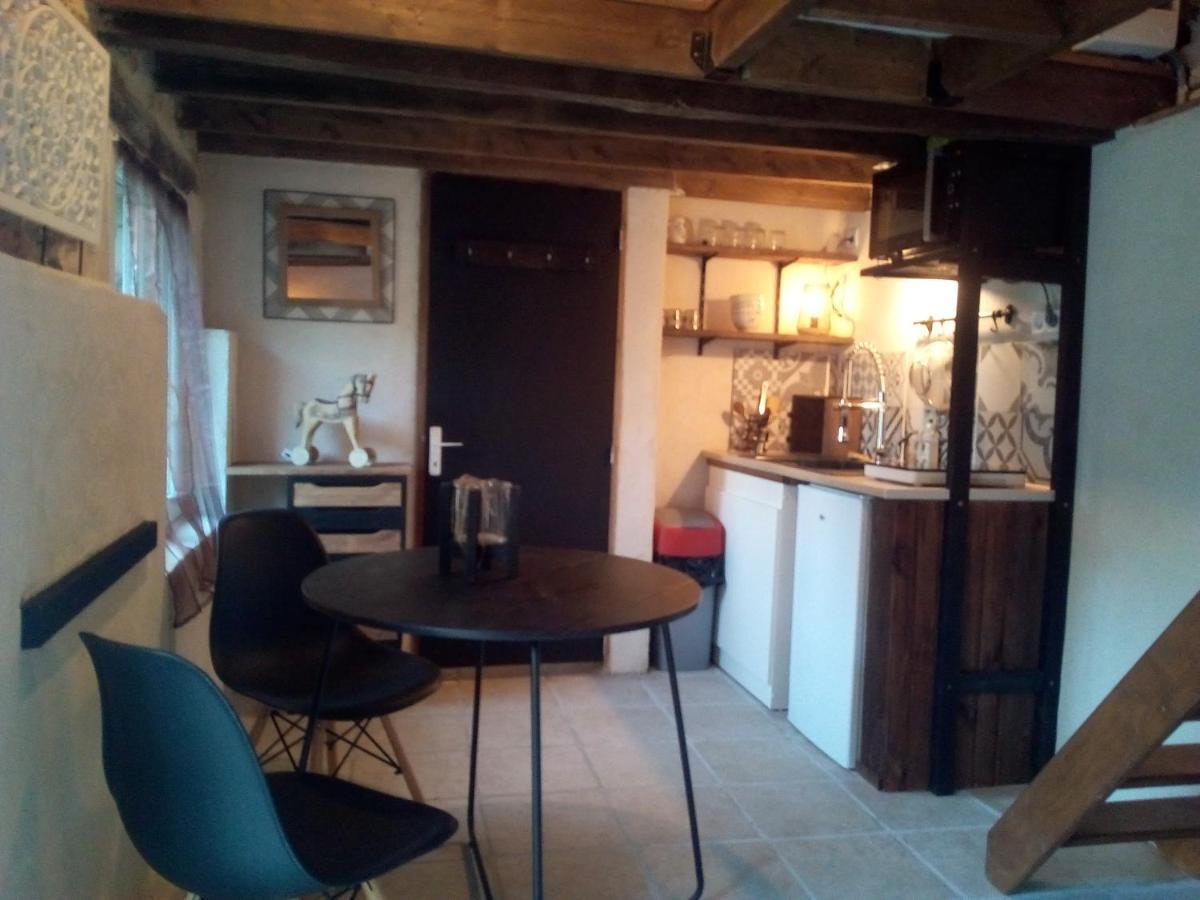 Les Chambres Du Vau Profond Vernoil Ngoại thất bức ảnh