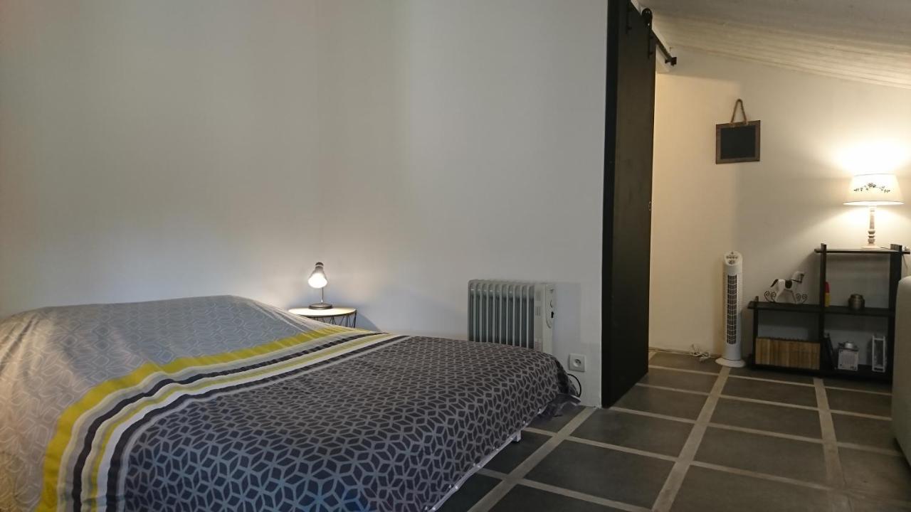 Les Chambres Du Vau Profond Vernoil Ngoại thất bức ảnh