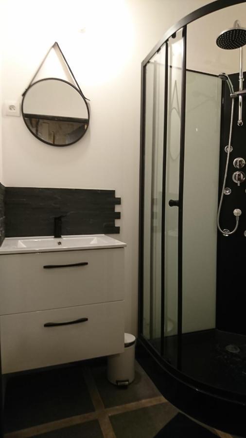 Les Chambres Du Vau Profond Vernoil Ngoại thất bức ảnh
