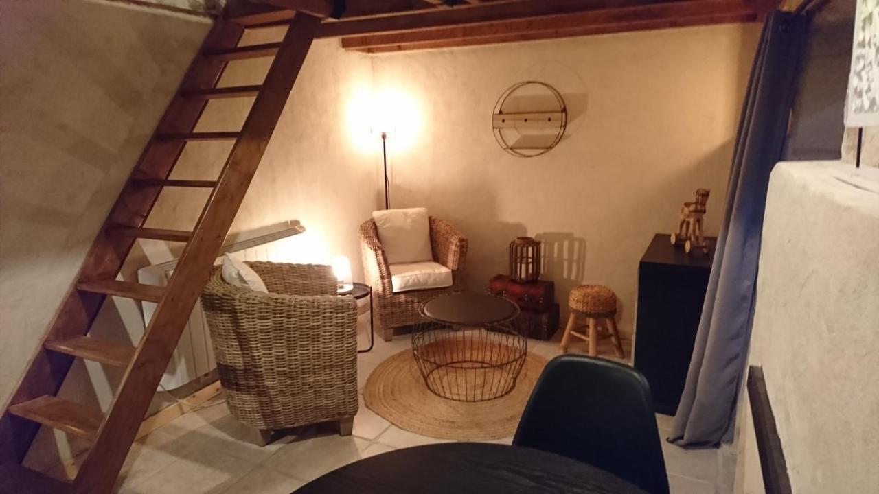 Les Chambres Du Vau Profond Vernoil Ngoại thất bức ảnh
