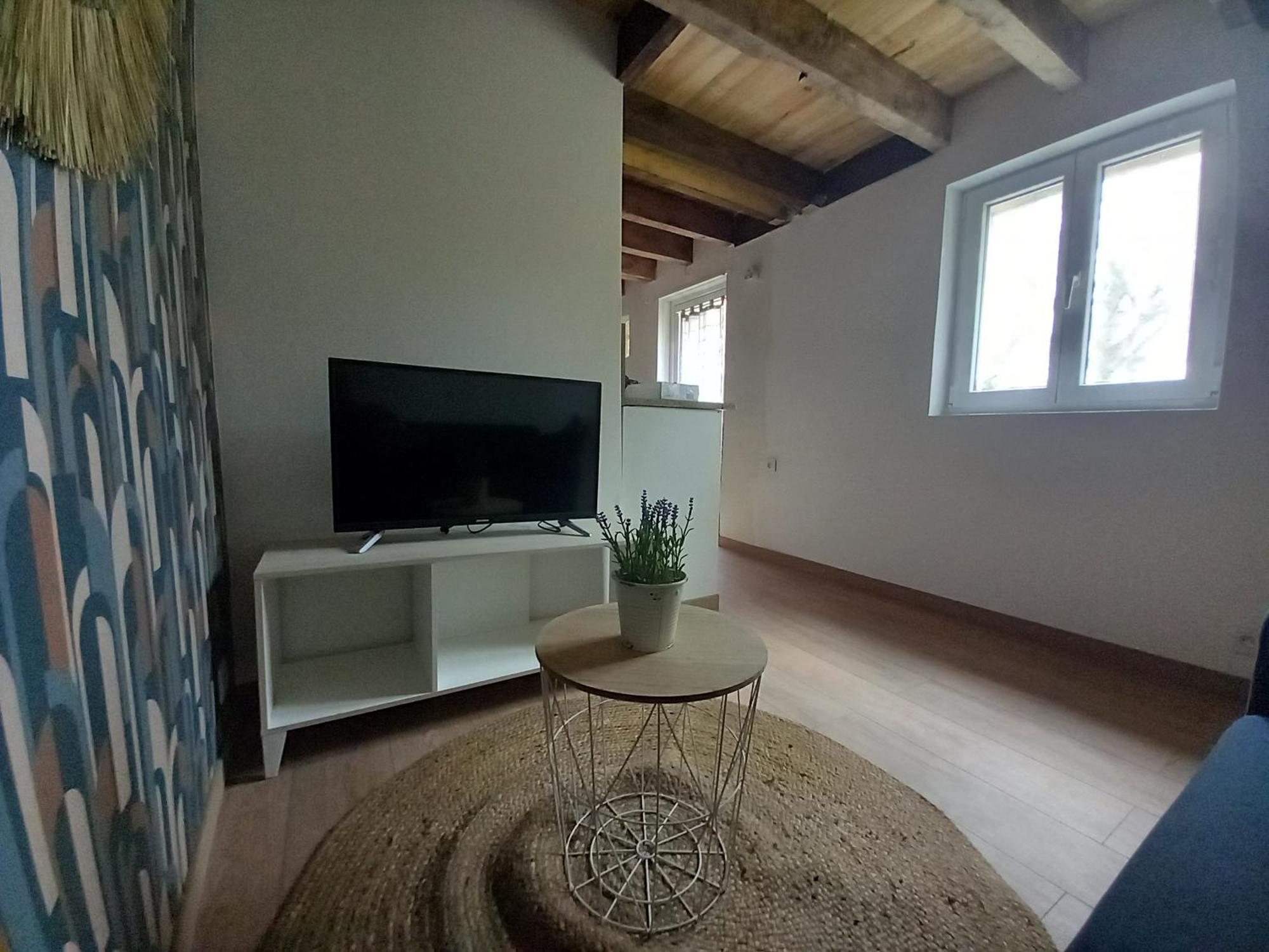 Les Chambres Du Vau Profond Vernoil Ngoại thất bức ảnh